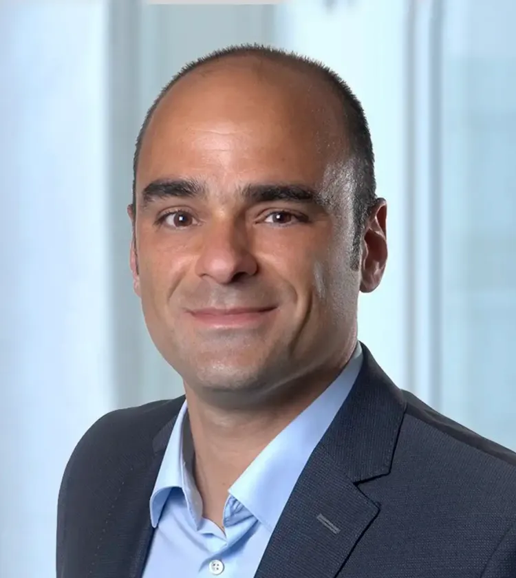 Portrait of Dr. Philipp Müller